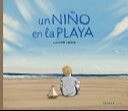 UN NIÑO EN LA PLAYA