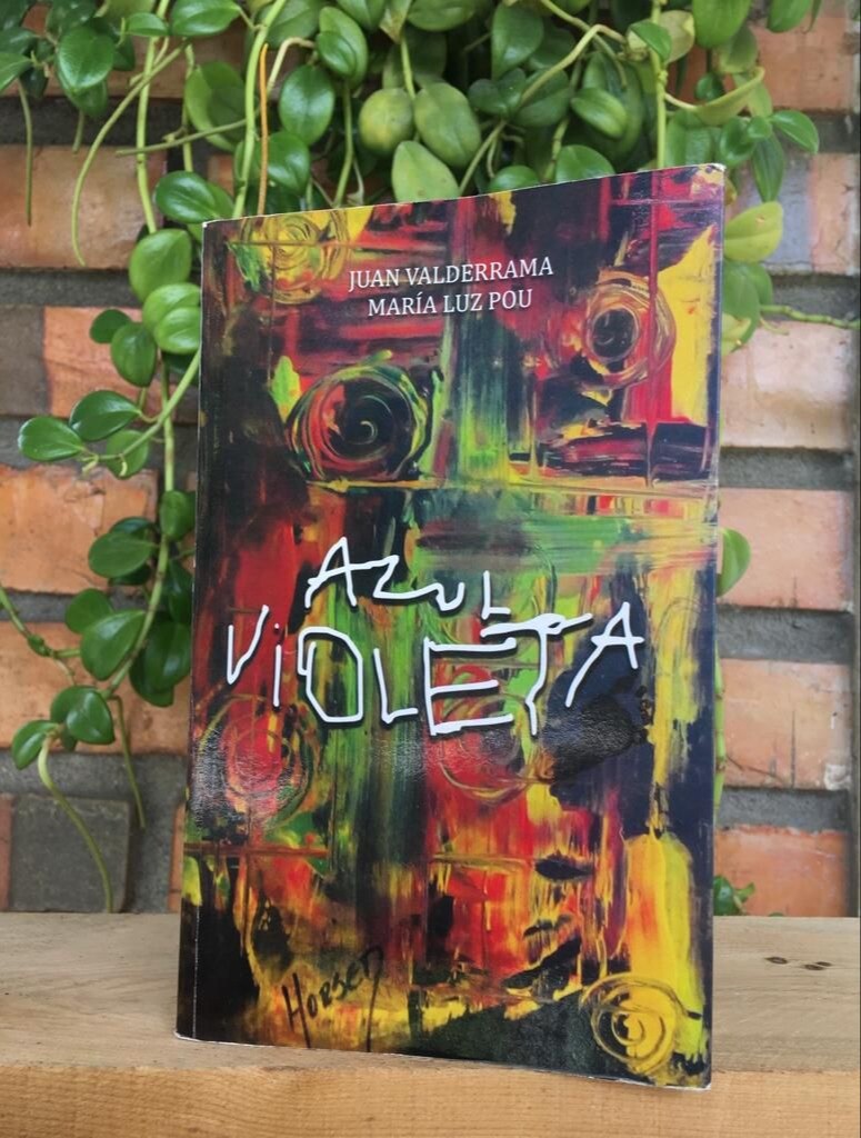 Azul Violeta- Juan Valderrama, María Luz Pou